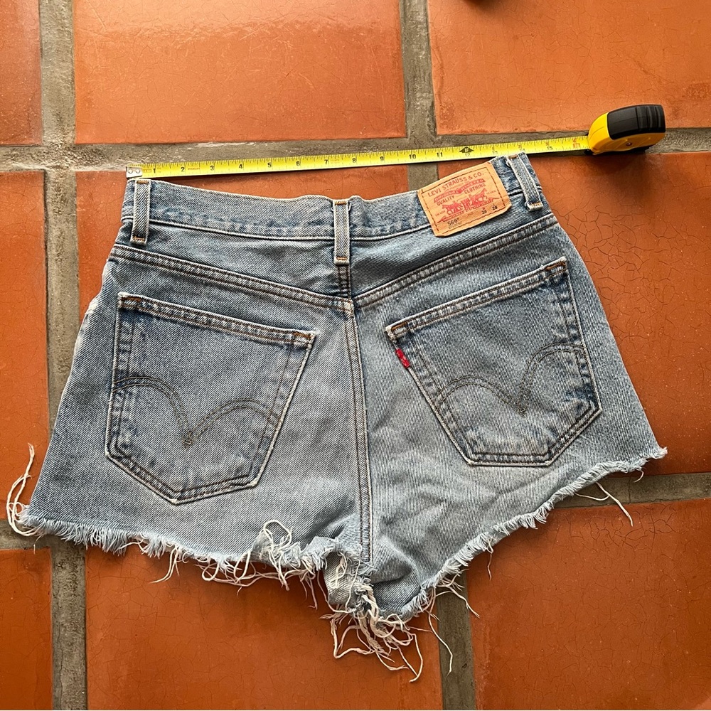Levi’s cut offs - Picture 4 of 5